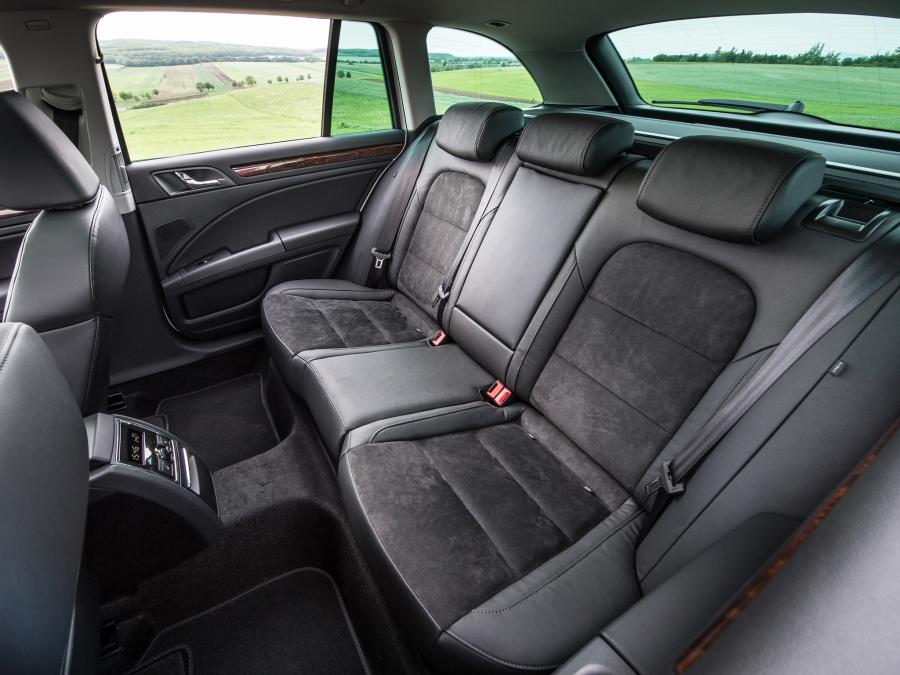  Skoda Superb Combi 2013 года  (фото 20 из 21)